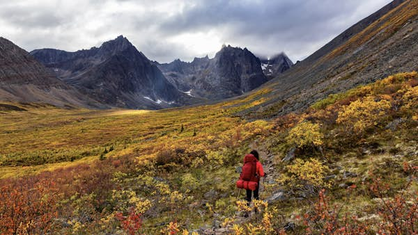 16 epic hikes in Canada