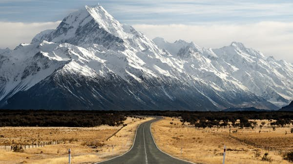 6 New Zealand road trips for wine, beaches and epic scenery