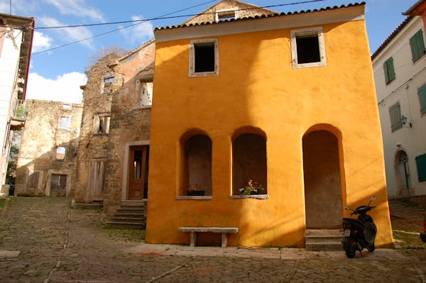 Cycle through Italy, Slovenia, and Croatia on the historic Parenzana Trail