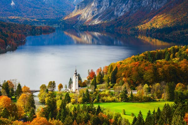 Dive into Slovenia’s beautiful Lake Bohinj region