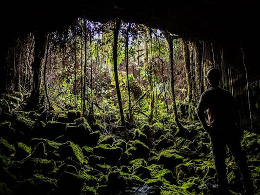 Spelunking Kazumura Cave, the world’s longest lava tube