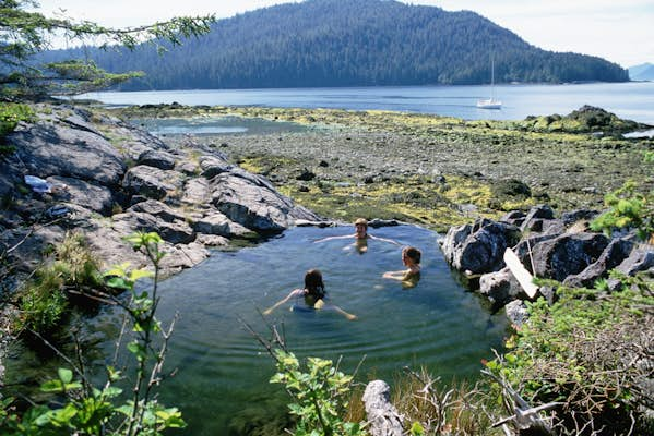 The 12 best natural wonders in Canada