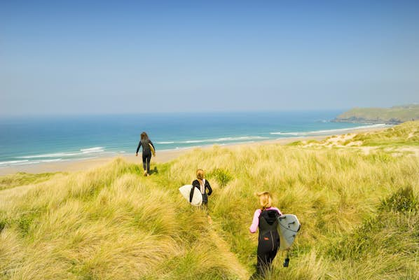 The best places to learn to surf in the UK