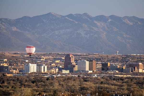 When to visit Albuquerque for snow or sun lovers