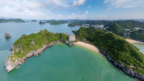 10 fabulous beaches all over Vietnam